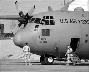 Военно-транспортный самолет С-130 «Геркулес» ВВС США Военно-транспортный самолет С-130 «Геркулес» ВВС США